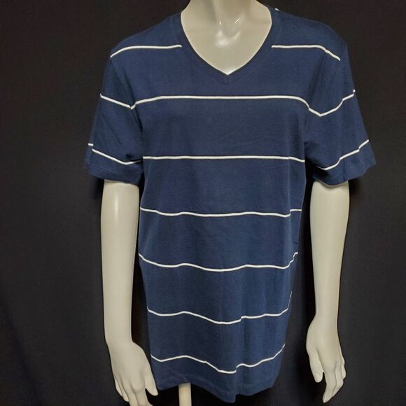 NWOT Old Navy Blue & White V-Neck Tee Shirt (M) - Picture 2 of 5